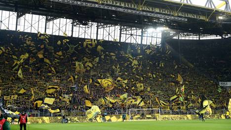 Die Fans von Borussia Dortmund werden keinen BVB-Salzburg-Schal tragen