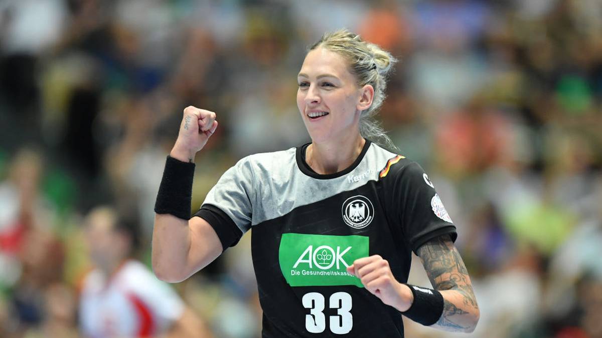 LUISA SCHULZE (Kreis) - Erfahrene Kreisläuferin der deutschen Mannschaft. Die 29-Jährige spielt seit zwei Jahren beim deutschen Meister Bietigheim