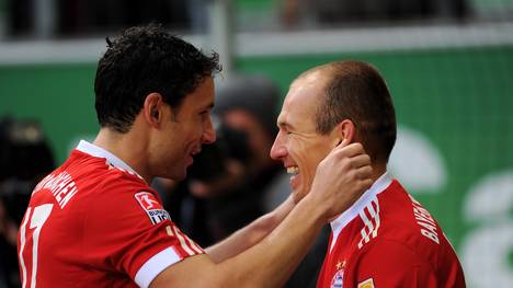 Mark van Bommel (l.) und Arjen Robben spielten von 2009 bis 2011 gemeinsam für den FC Bayern