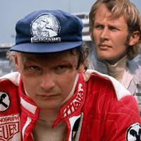 Auch fast fünf Jahre nach dem Tod von Niki Lauda trauert Helmut Marko noch um seinen langjährigen Weggefährten. Der Red-Bull-Motorsportchef erinnert sich an gemeinsame Zeiten mit Lauda.