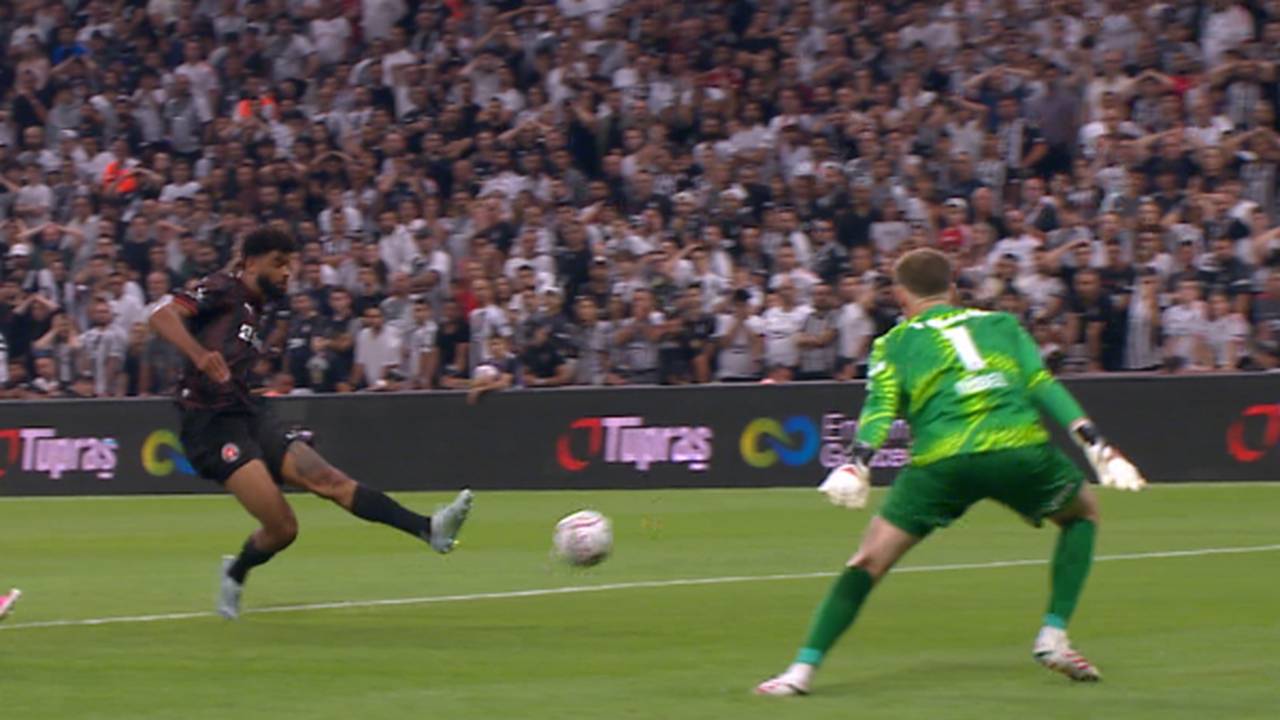 Europa League: Glanzparade! Nübel rettet seinem neuen Klub den Sieg