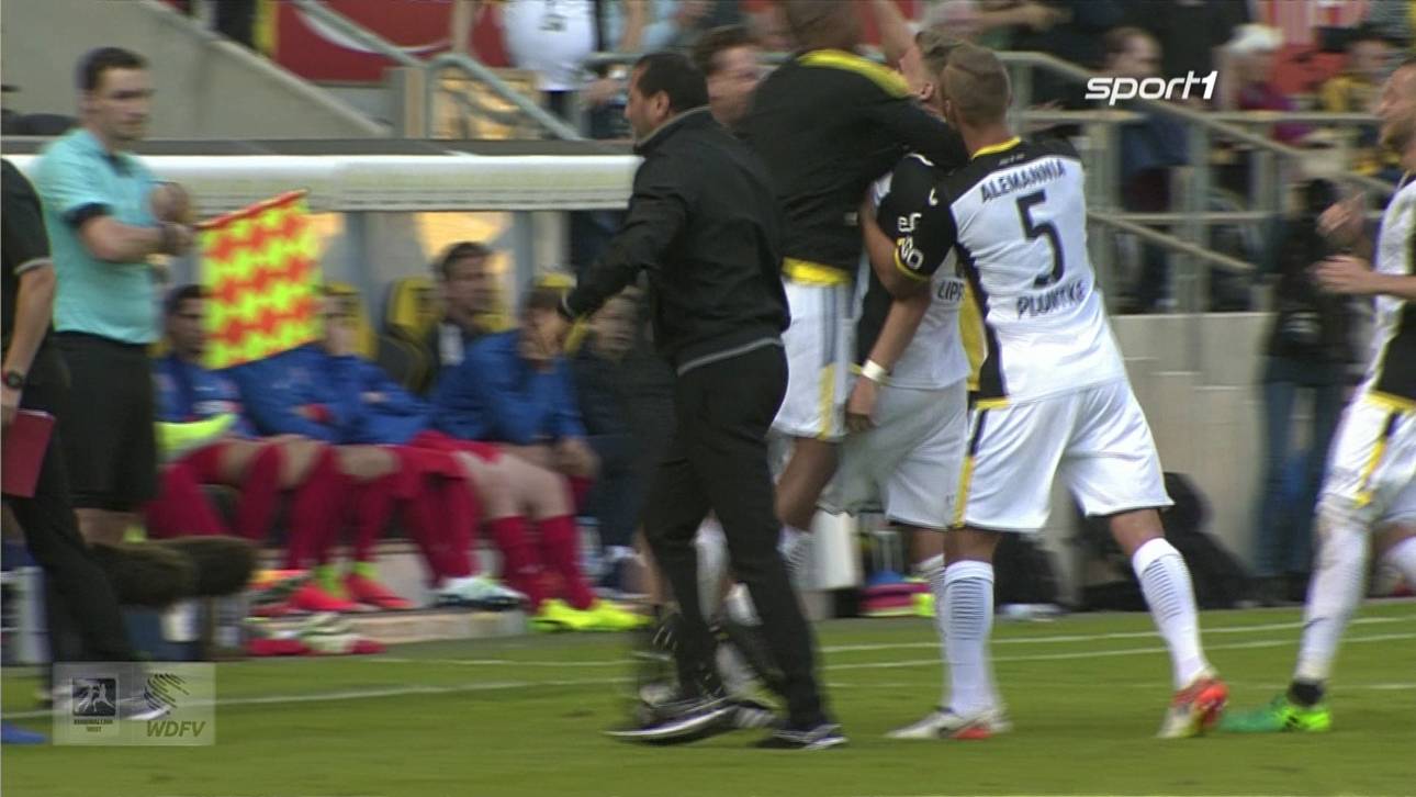 Traumtor krönt Aachens Gala