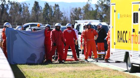 Fernando Alonso von McLaren wird nach seinem Unfall behandelt