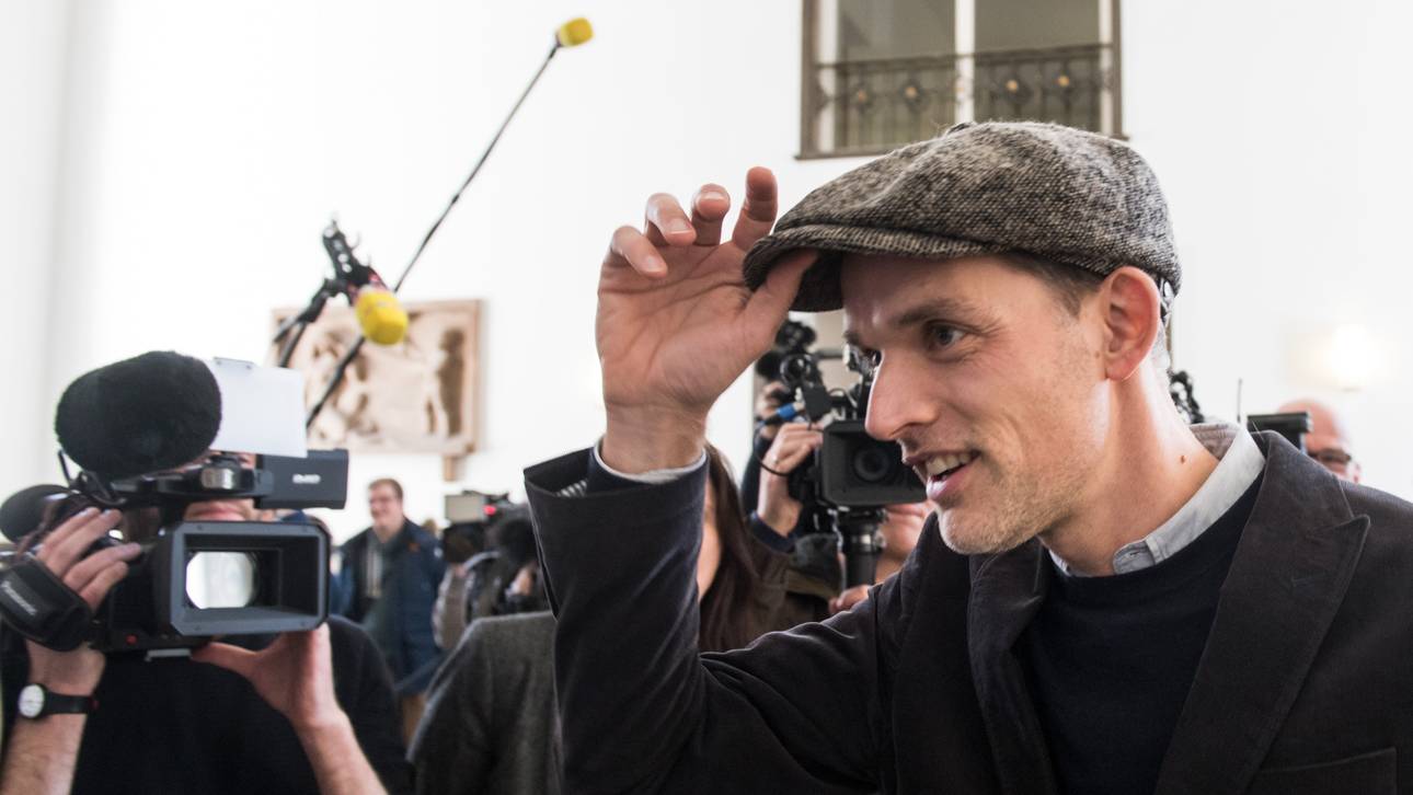 Tuchel: Ich saß im Bus und Aki nicht