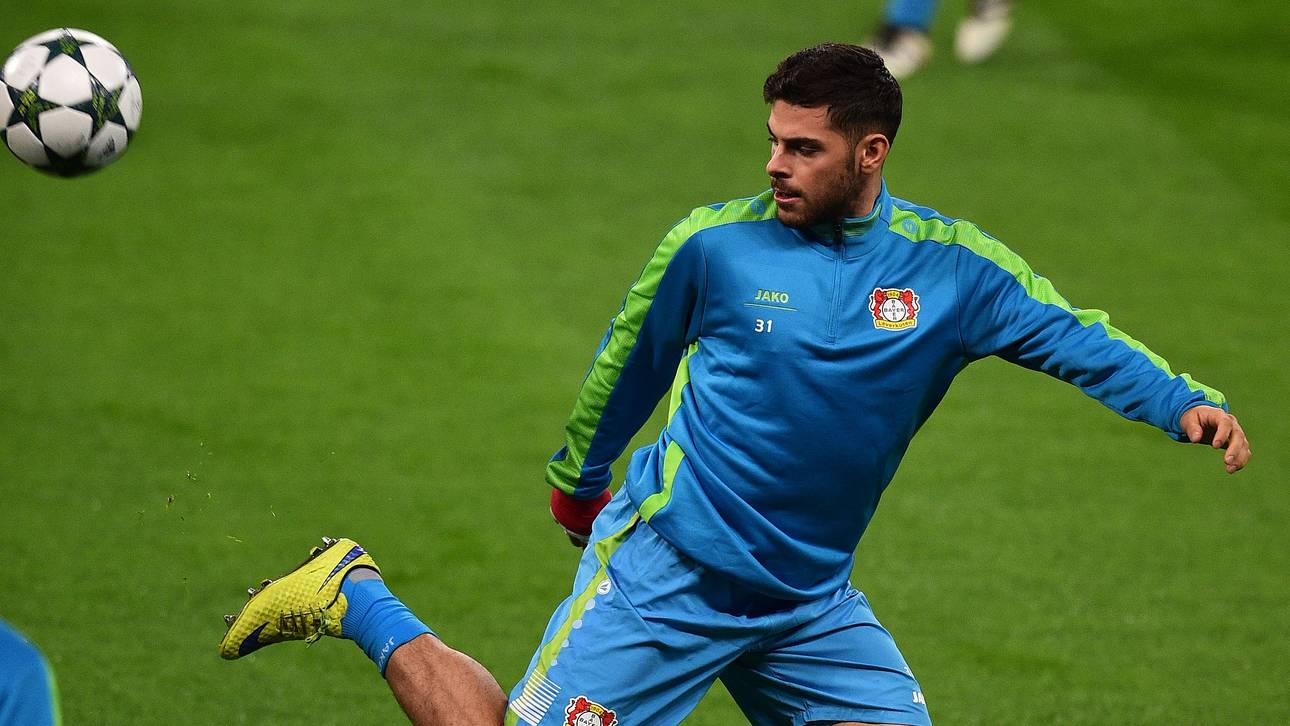 Volland wieder im Bayer-Training