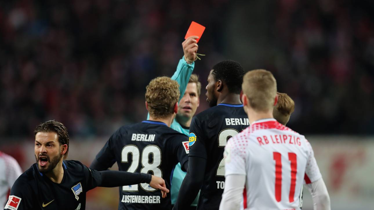 Ein Spiel Sperre für Torunarigha