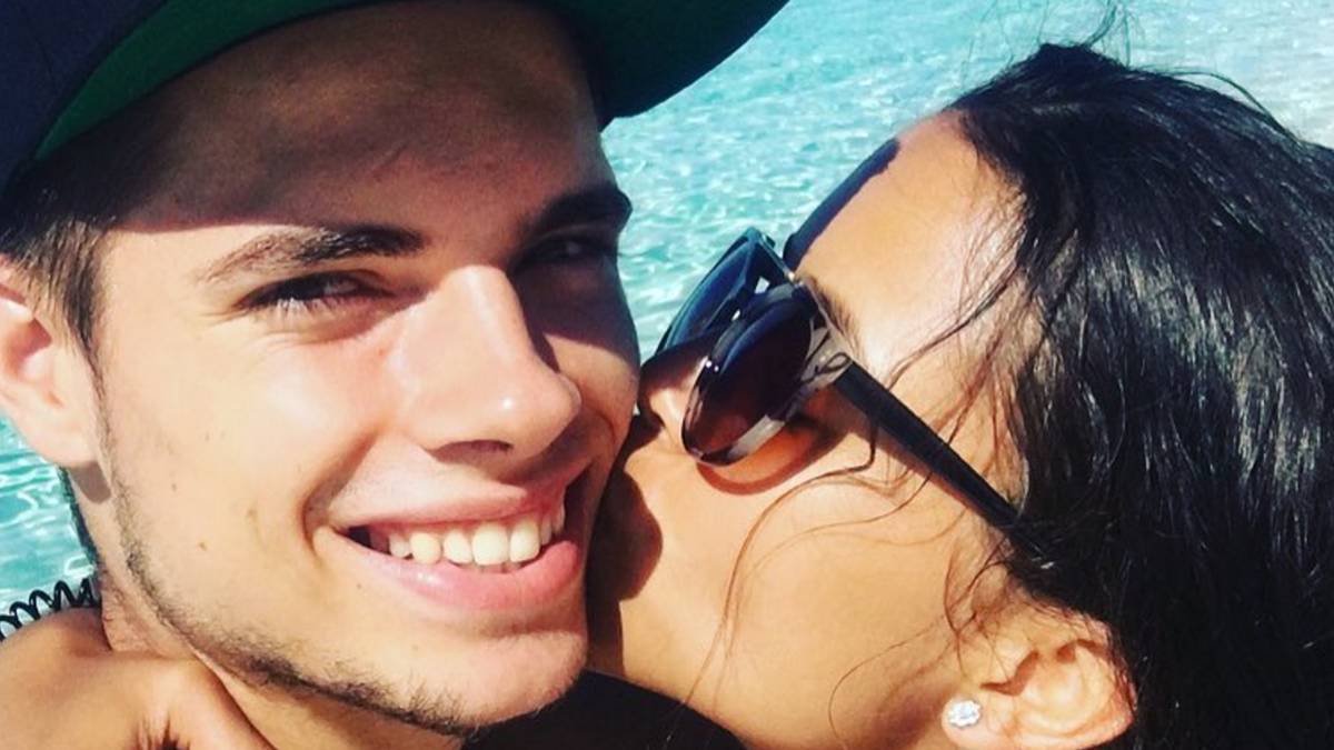 Bei Julian Weigl läuft´s grad richtig gut. In seiner ersten Saison beim BVB wird er gleich Stammspieler, Jogi Löw beruft ihn in den Kader der Nationalmannschaft und an seiner Seite hat er seine bezaubernde Freundin Sarah Richmond