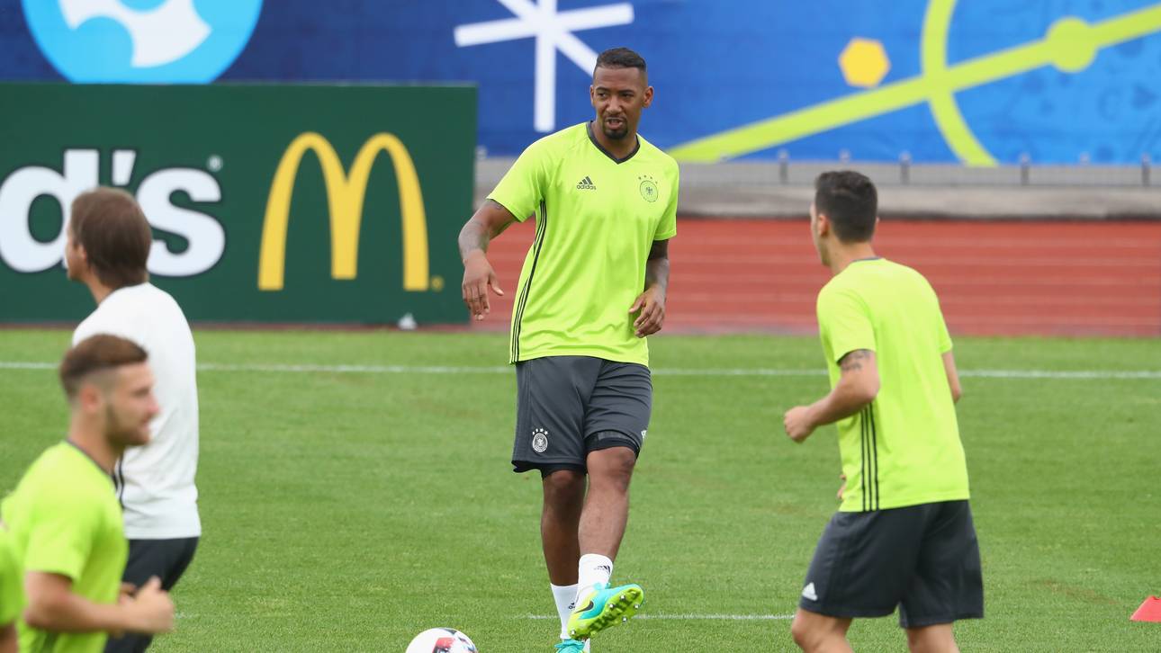 Boateng zurück im Teamtraining