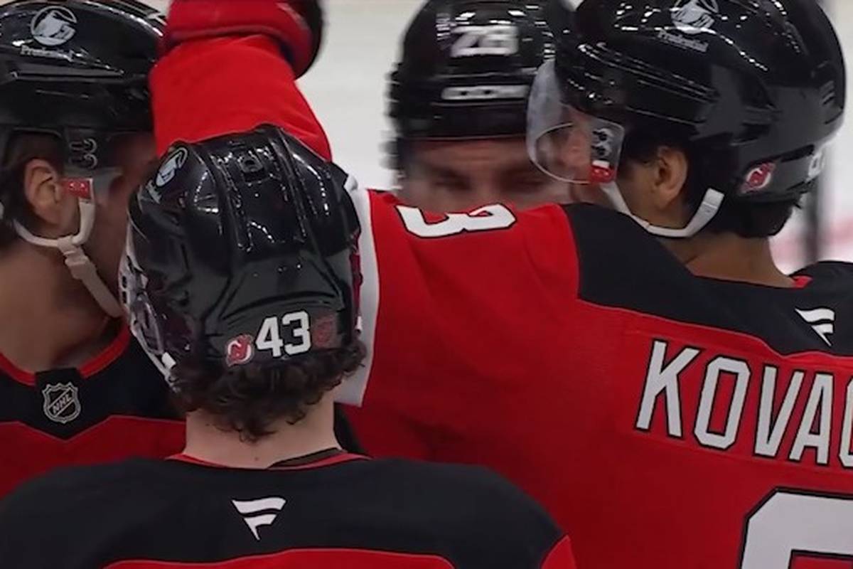 Devils siegen nach Dreifach-Comeback