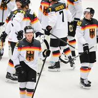 Die deutsche Eishockey-Nationalmannschaft scheitert bei der WM in Tschechien im Viertelfinale. Gegen die Schweiz wird dem Team von Harold Kreis ein schwacher Start zum Verhängnis.