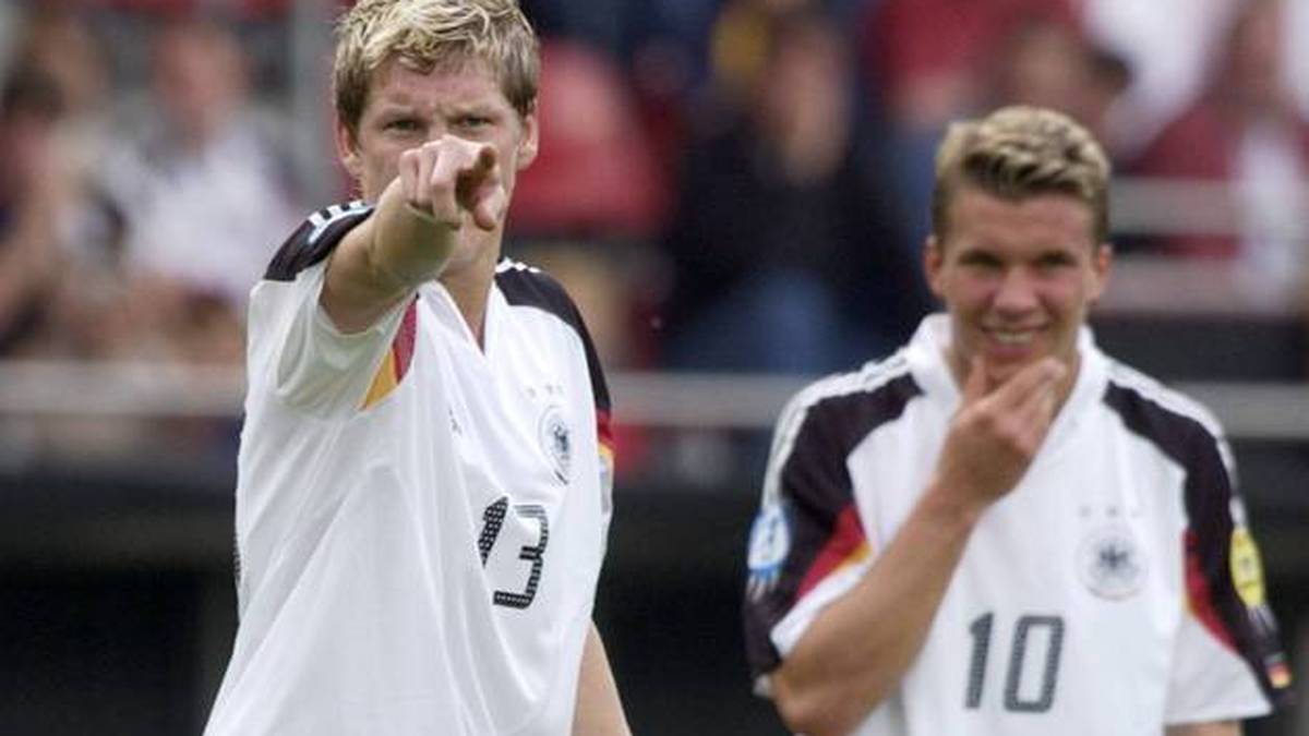 Bastian Schweinsteiger und Lukas Podolski debütierten am 6. Juni 2004 für die Nationalmannschaft