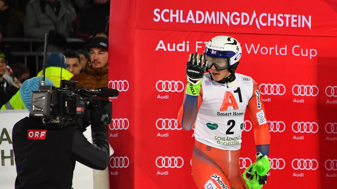 Schneeball-Eklat beim Nachtslalom