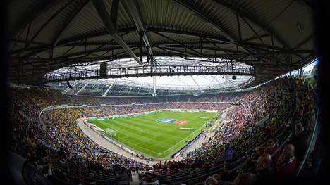 Hannover 96 v Borussia Dortmund - Bundesliga