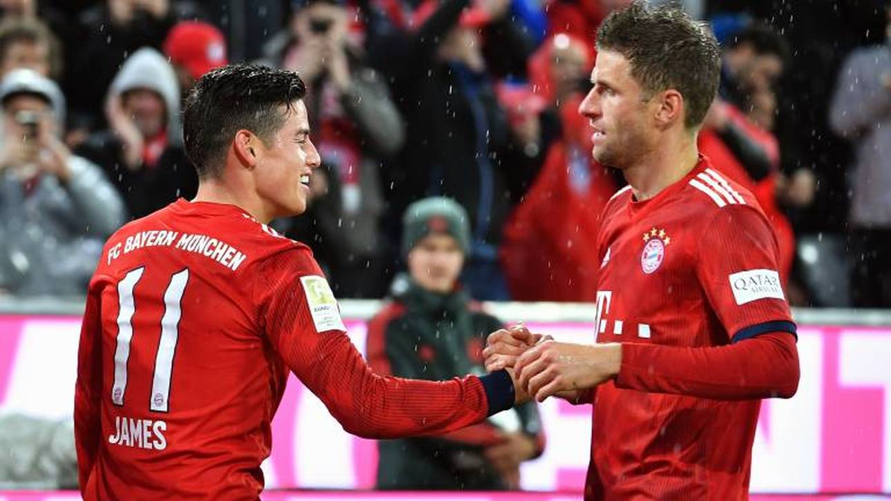 James Rodríguez (l.) und Thomas Müller (r.) während der gemeinsamen Zeit beim FC Bayern