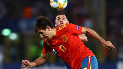 Italy v Spain: Group A - 2019 UEFA U-21 Championship Nach der Auftaktniederlage gegen Italien stehen Mikel Oyarzabal und seine Teamkollegen gegen Belgien schon gehörig unter Druck