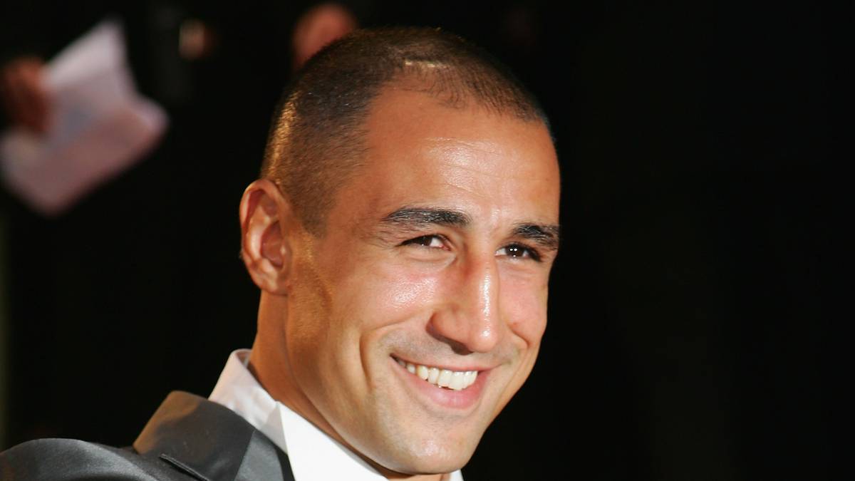 ARTHUR ABRAHAM: Wer mit gebrochenem Kiefer weiterboxt, steht auch "Let's Dance" durch - eigentlich. 2010 verließ Abraham die Show nach einer Folge, weil ihm auffiel, dass er sich doch lieber seiner Boxkarriere widmen sollte