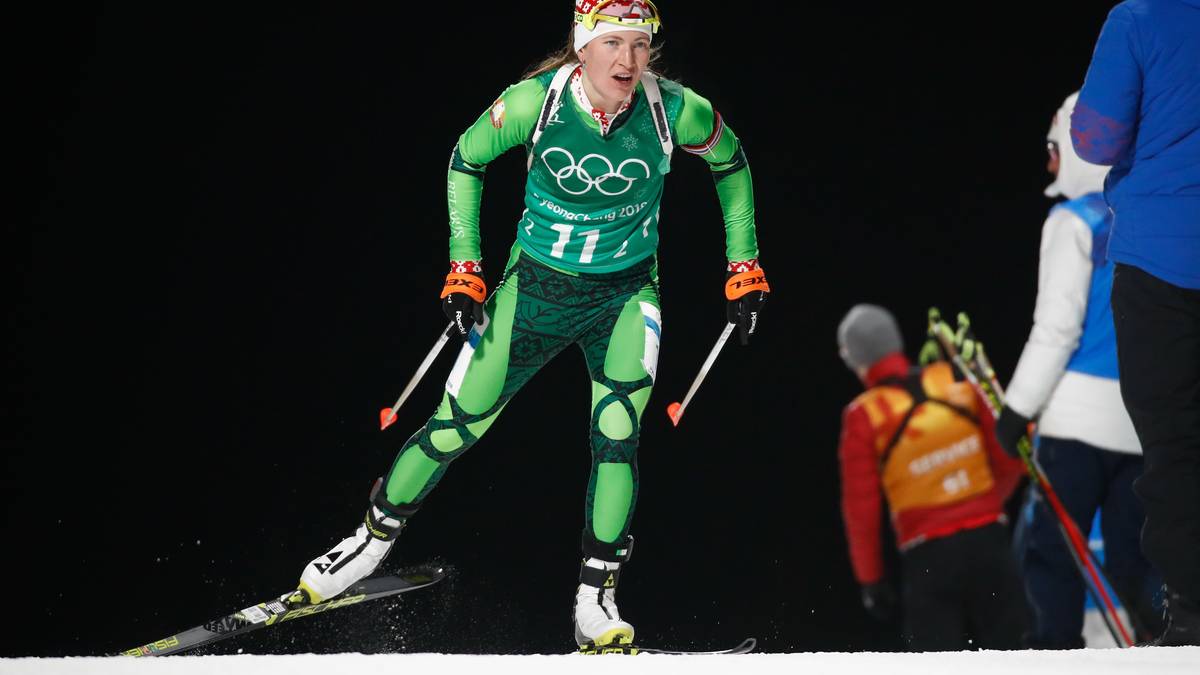 Gold holt stattdessen Weißrussland mit Schlussläuferin Darja Domratschewa. Es ist ihre vierte Olympia-Goldmedaille, womit sie Kati Wilhelm als erfolgreichste Biathletin in der Geschichte der Winterspiele ablöst