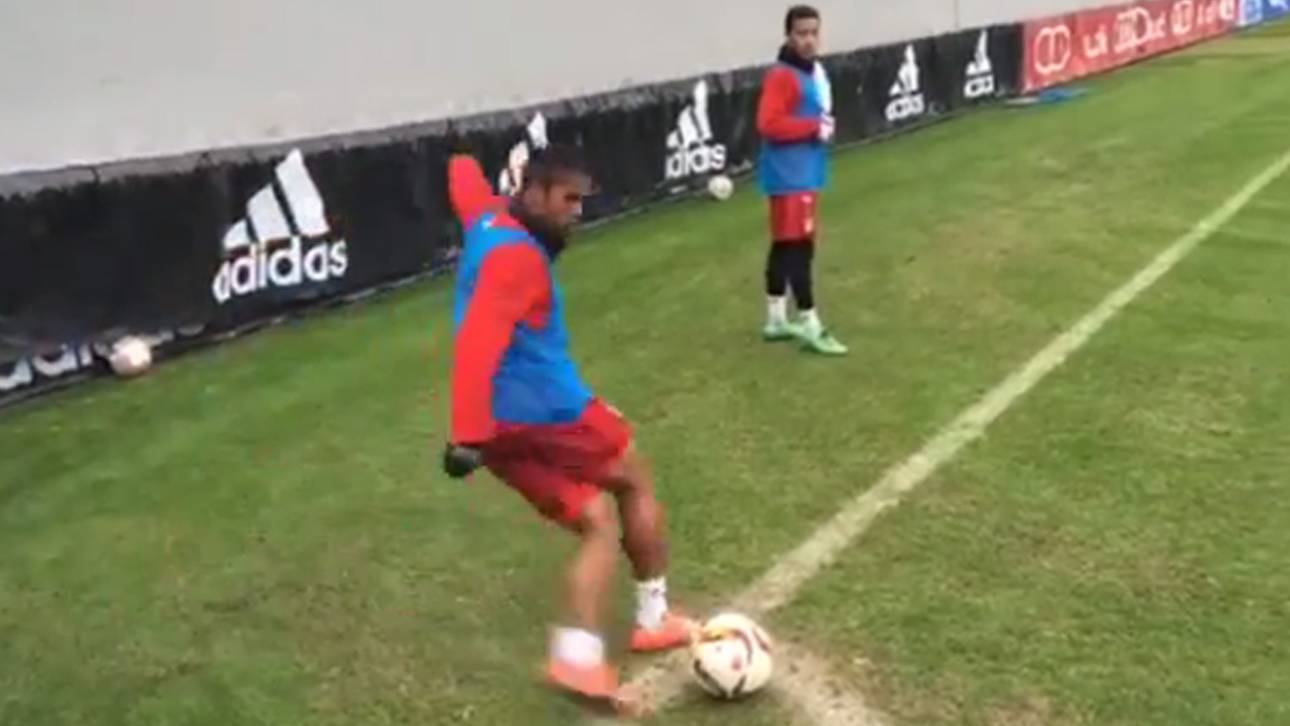 Costa: Wahnsinns-Schuss von Eckfahne