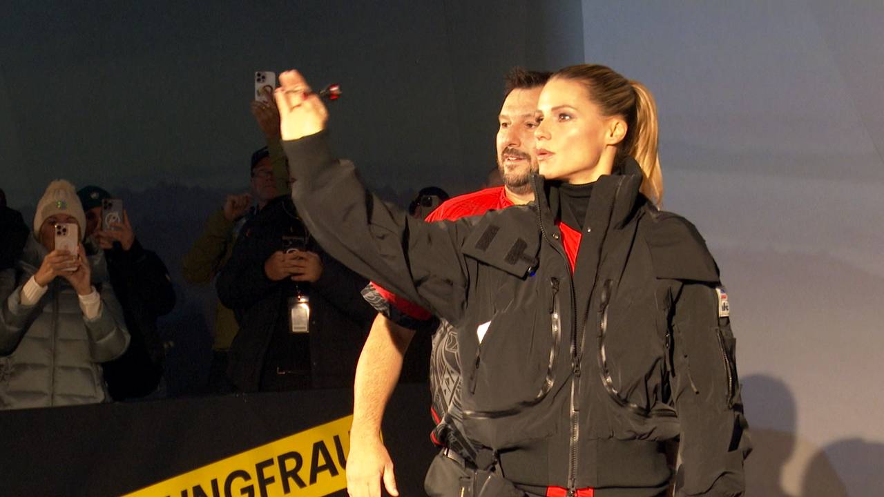 Auf 3450 Metern: Michelle Hunziker wirft Pfeile mit Dartsprofis