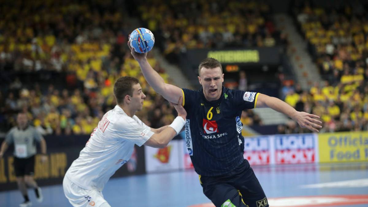HSG WETZLAR - ZUGÄNGE:
Emil Mellegård (Redbergslids IK/SWE), Philip Henningsson (IFK Kristianstad/SWE), Magnus Fredriksen (Elverum Handball/NOR), Patrick Gempp (DJK Rimpar), Ivan Srsen (RK Nexe)
ABGÄNGE: Emil Frend Öfors (IFK Kristianstad/SWE), Viggo Kristjansson (TVB Stuttgart), Stefan Kneer (TV Hüttenberg), Nils Torbrügge (Wilhelmshavener HV), Ian Weber (TV Hüttenberg / Zweitspielrecht)