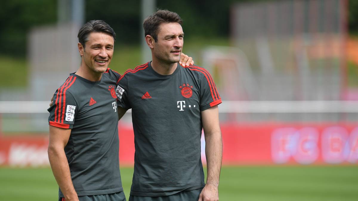 Grüß Gott in München: Bayerns neuer Trainer Niko Kovac bittet zu seinem ersten Team-Training an der Säbener Straße. Mit dabei: Sein Bruder und Co-Trainer Robert Kovac (r.)