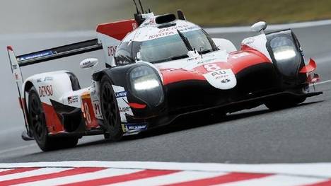 Alonso/Buemi/Nakajima holten sich eine wenig aussagekräftige Tagesbestzeit