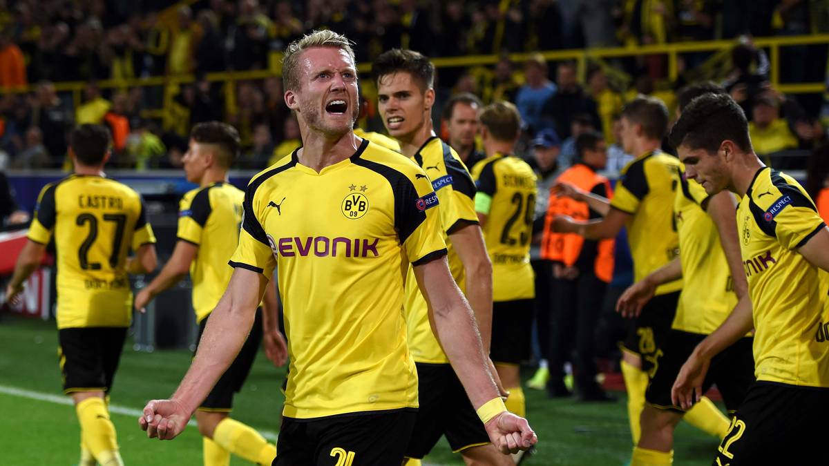13. PLATZ - BORUSSIA DORTMUND (237 Millionen Euro): Der BVB hat kräftig investiert. Andre Schürrle war nicht nur der teuerste Neuzugang des Sommers. Die 30 Millionen, die Dortmund an Wolfsburg überwies, waren gleichzeitig die größte Investition, die der Klub je getätigt hat