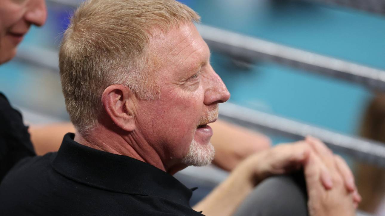 Boris Becker beobachtet das Turnier in Turin genau