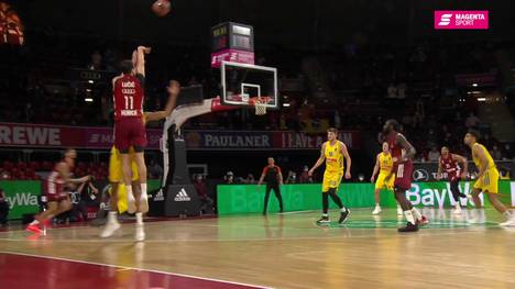Im Prestigeduell bei Bayern München hat ALBA Berlin die fünfte Niederlage in Folge kassiert. Auch in der EuroLeague kann der deutsche Meister den Bann nicht brechen