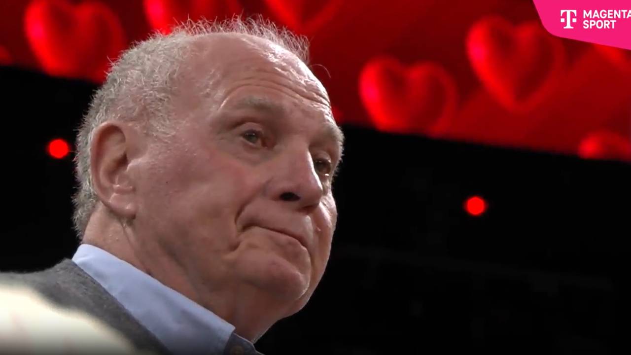 Bayern-Pleite: Uli Hoeneß sichtlich angefressen