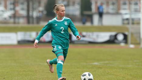 U17 Girl's Germany v U17 Girl's Ireland - UEFA U17 Girl's European Championship Qualifier