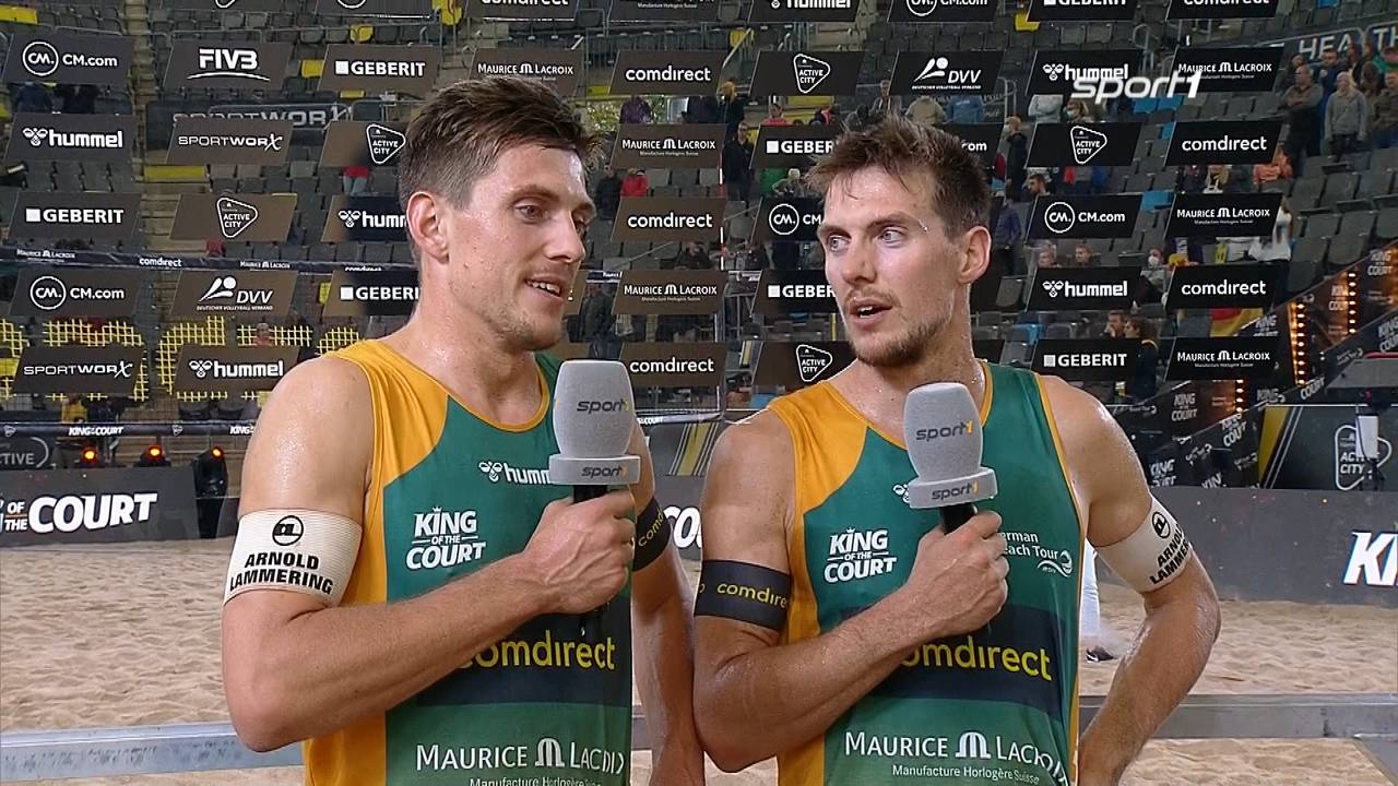 David und Bennet Poniewaz auf dem Podium beim King of the Court in Hamburg
