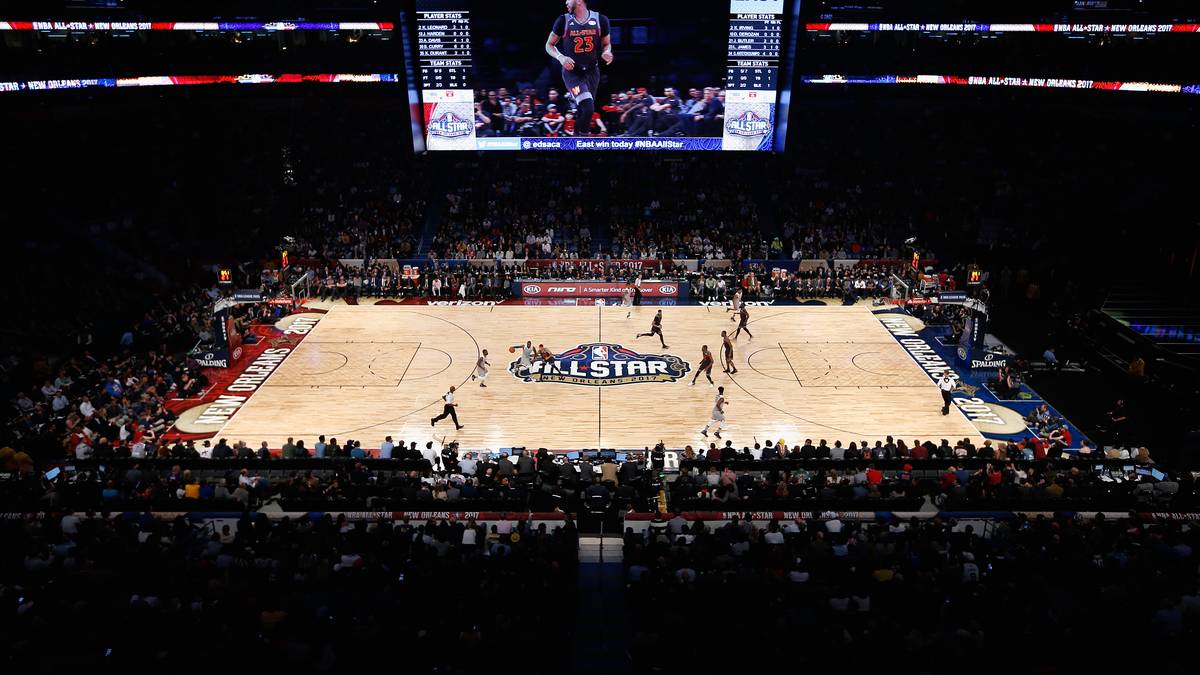 Die Superstars der NBA waren beim All-Star Game in New Orleans in Rekord-Laune: Noch nie zuvor wurde so viel gepunktet wie beim 192:182 für "Team West". SPORT1 zeigt die besten Bilder