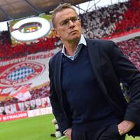 Auf der Suche nach einem neuen Trainer nimmt der FC Bayern jetzt Ralf Rangnick ins Visier. Die Verhandlungen laufen bereits - doch beim Wunschkandidaten gibt es noch Zweifel. 