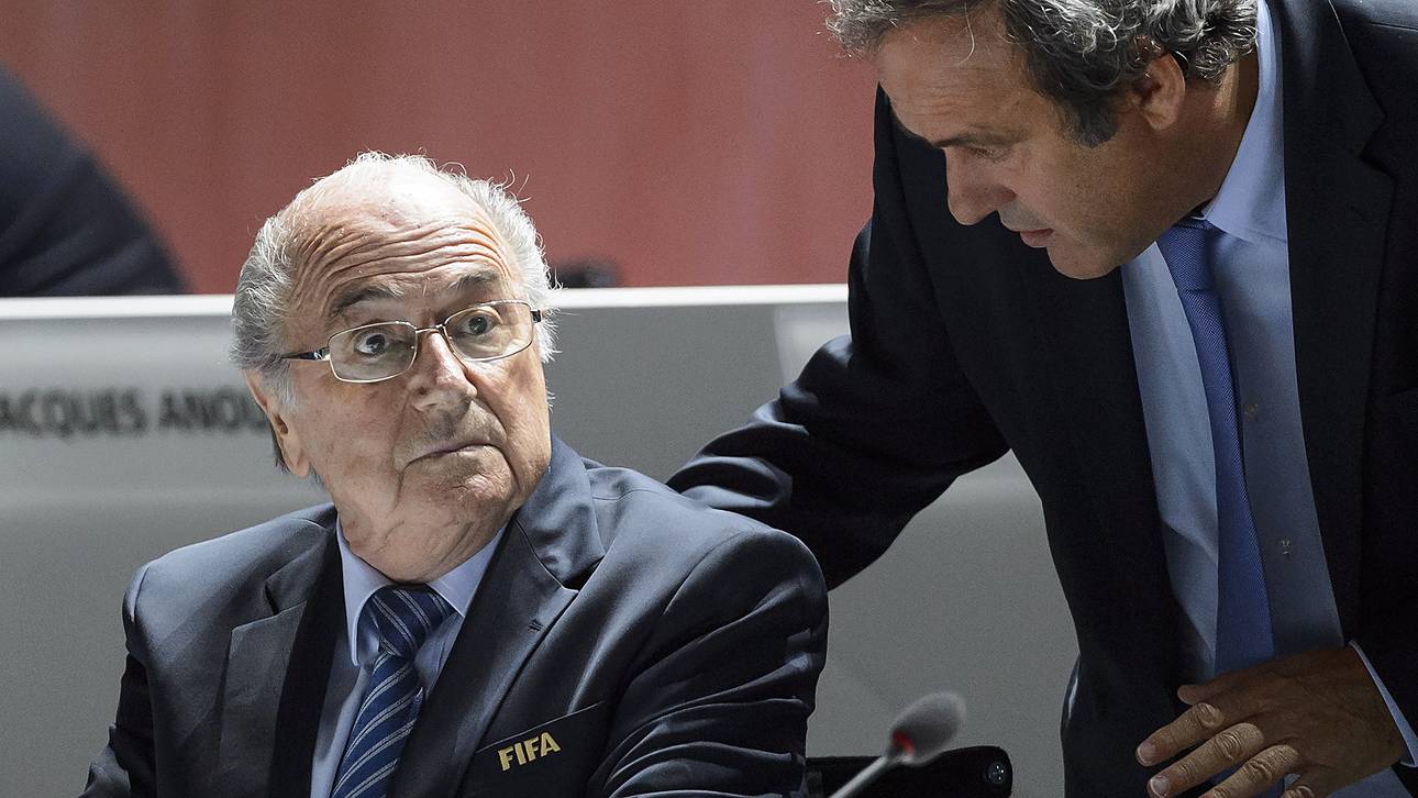 Blatter am Ende – was wusste Platini?