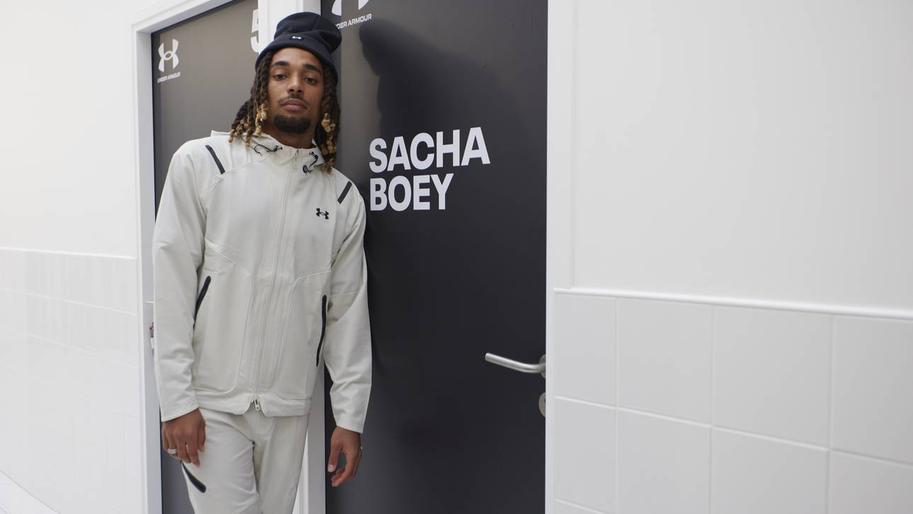 Sacha Boey am Rande eines Termins seines Ausrüsters Under Armour