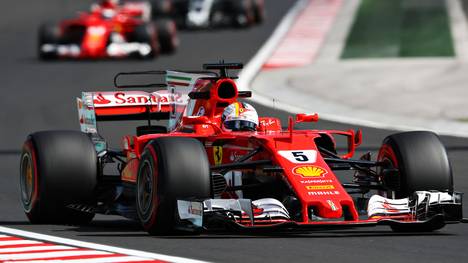 Sebastian Vettel führt die WM vor Lewis Hamilton an