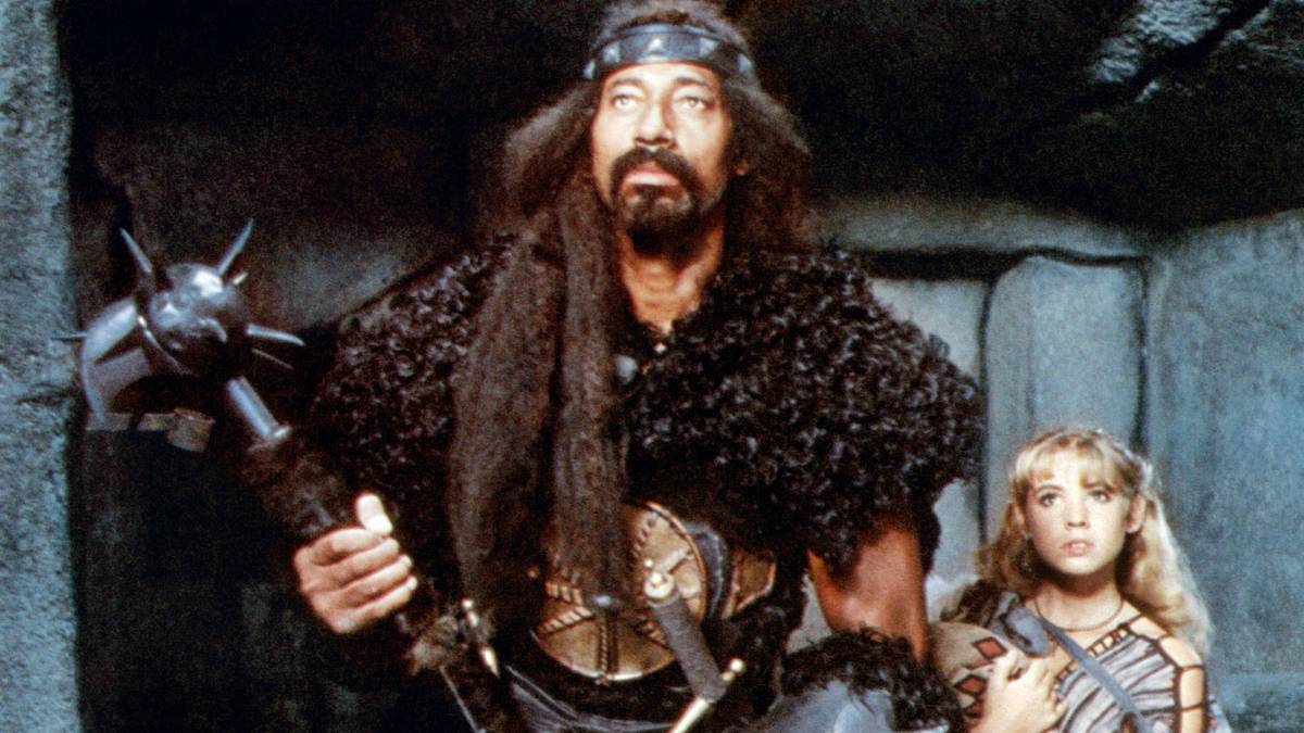 Nach seiner Basketball-Karriere spielt er in Hollywood-Filmen mit. In "Conan der Zerstörer" stand er sogar an der Seite von Arnold Schwarzenegger