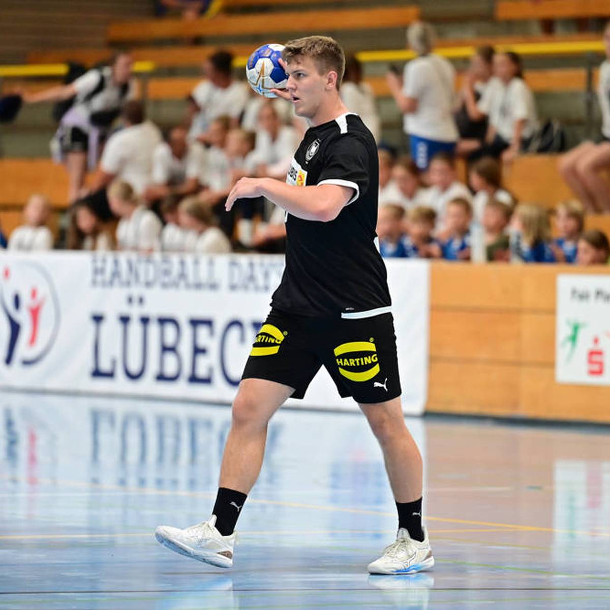 Handball Färöer Inseln zu stark! Deutschland kassiert bittere Pleite bei U19-WM