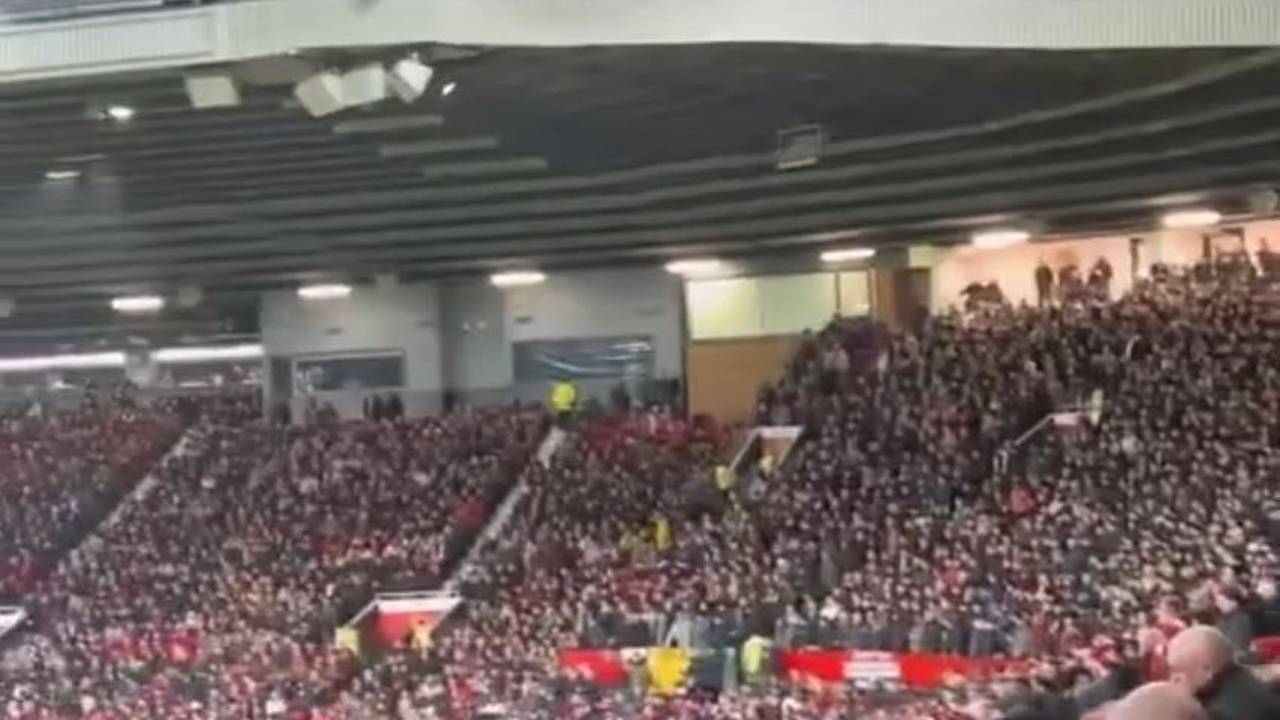 Manchester United: Fans stimmen Gesänge gegen Superstar Cristiano Ronaldo an