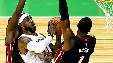 LeBron James (M.) führt die Miami Heat in vier Jahren viermal in die Finals. Die Bilder der 9. Woche ZUM DURCHKLICKEN