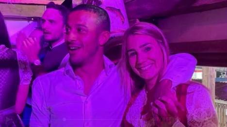 Thiago überraschte mit einem Besuch auf dem Münchner Oktoberfest und zeigt dabei, wie verbunden er noch mit seiner alten Heimat ist. 