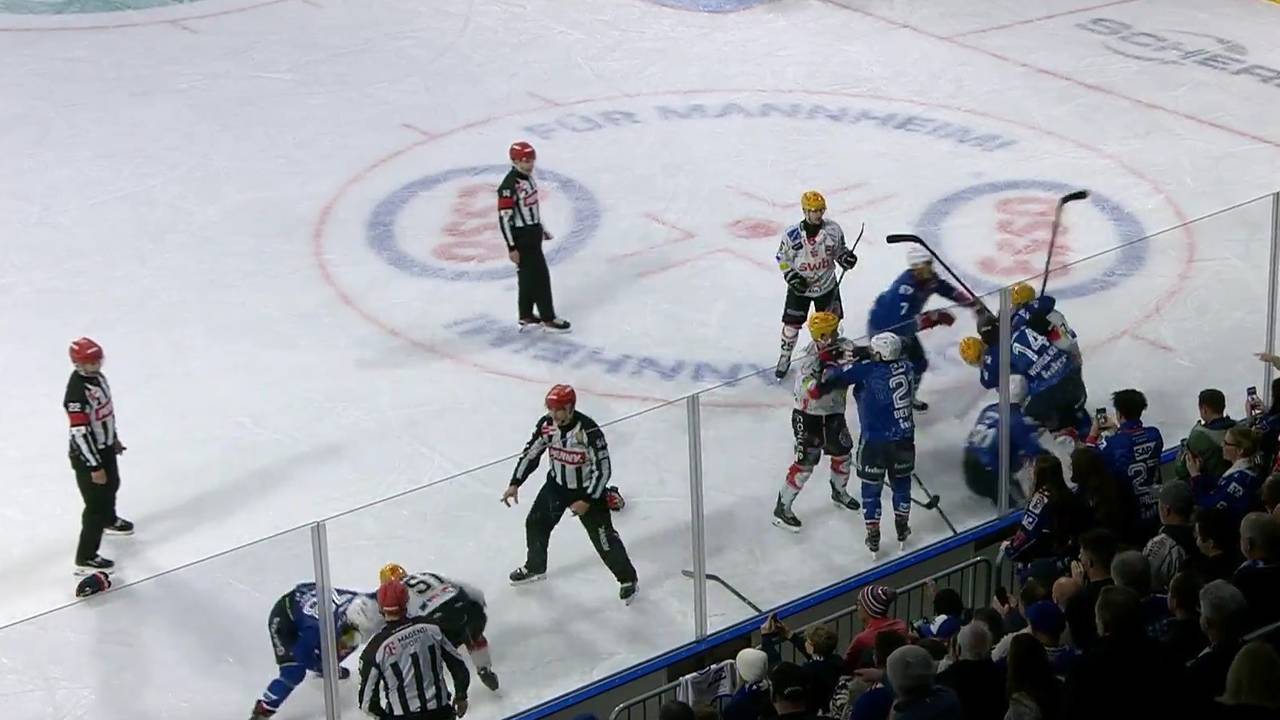 Adler Mannheim - Pinguins Bremerhaven | DEL-Playoffs im Video