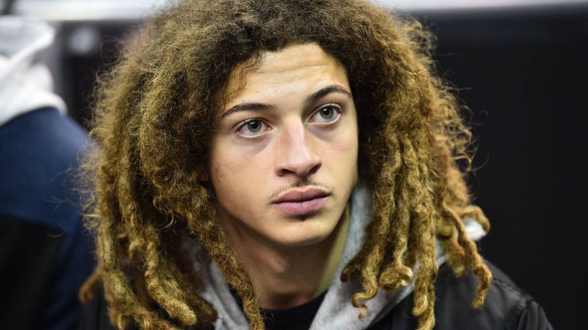 Diese wilde Mähne darf in der Bundesliga bestaunt werden. Ethan Ampadu steht beim FC Chelsea unter Vertrag - ist in dieser Saison aber an RB Leipzig verliehen. Der 18 Jahre alte Innenverteidiger betonte bei seiner Vorstellung: "Ich will mich entwickeln, hier ist ein guter Ort dafür." Die Bundesliga freut sich auf das Defensivtalent