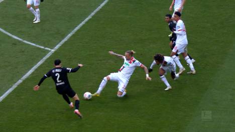 Ein vermeintliches Elfmeter-Foul von Marius Wolf im Spiel Augsburg gegen St. Pauli sorgt für Aufregung im Doppelpass. Christian Straßburger holt zur General-Kritik gegenüber Schiedsrichter-Boss Knut Kircher aus.