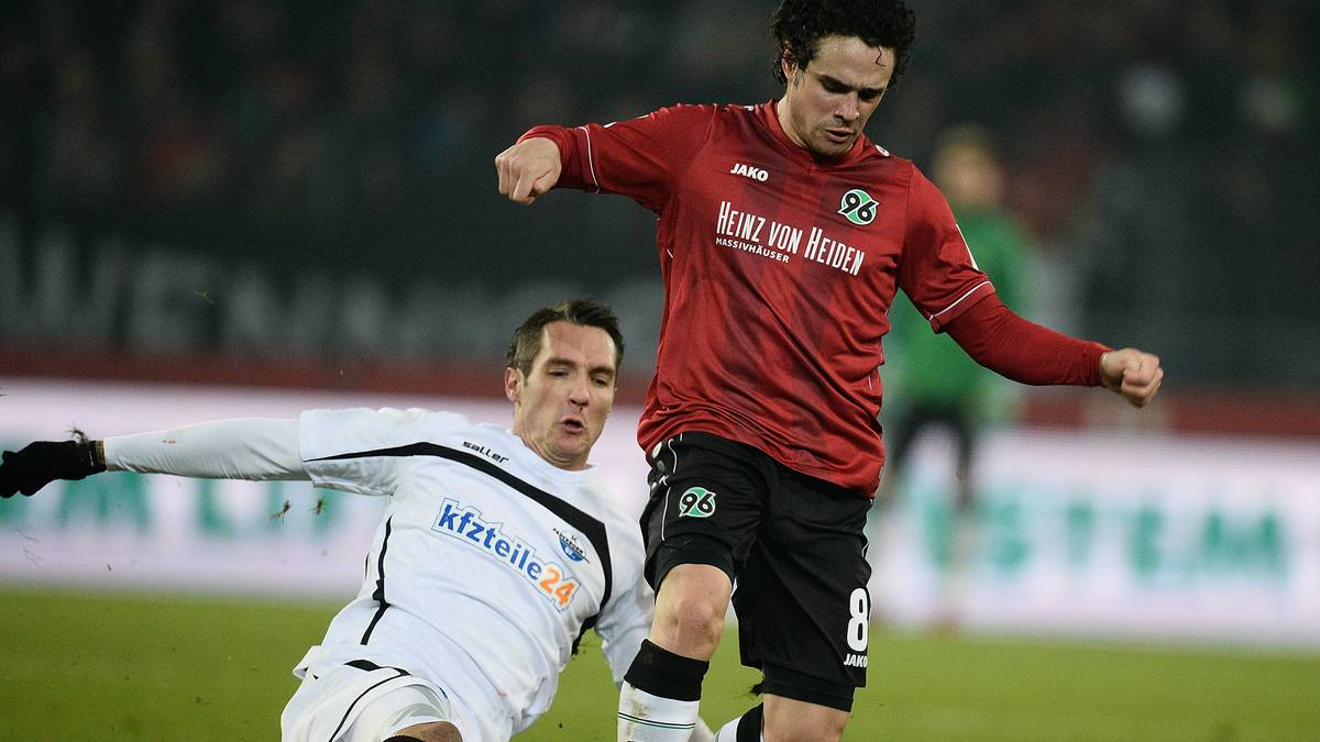 Hannover 96 v SC Paderborn 07 - Bundesliga