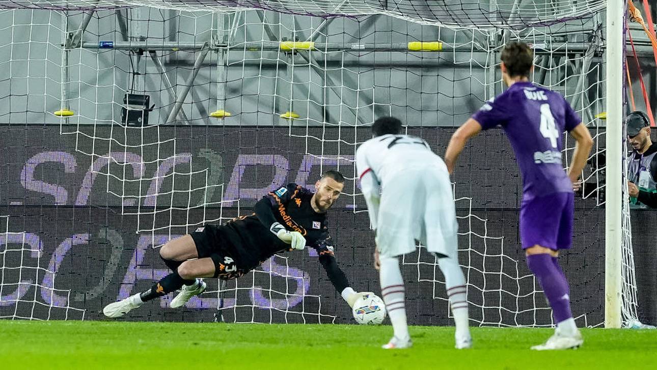 Doppel-Rot und Elfer-Drama in Italien