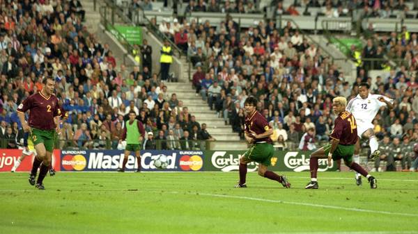 Thierry Henry scores