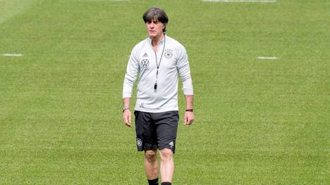 Joachim Löw will seine Abschiedsmission auch für die Fans erfolgreich beenden - und wählt im Vorfeld markige Worte.