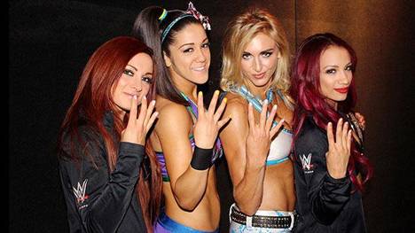 Becky Lynch, Bayley, Charlotte Flair und Sasha Banks (v.l.) sind die Four Horsewomen von WWE
